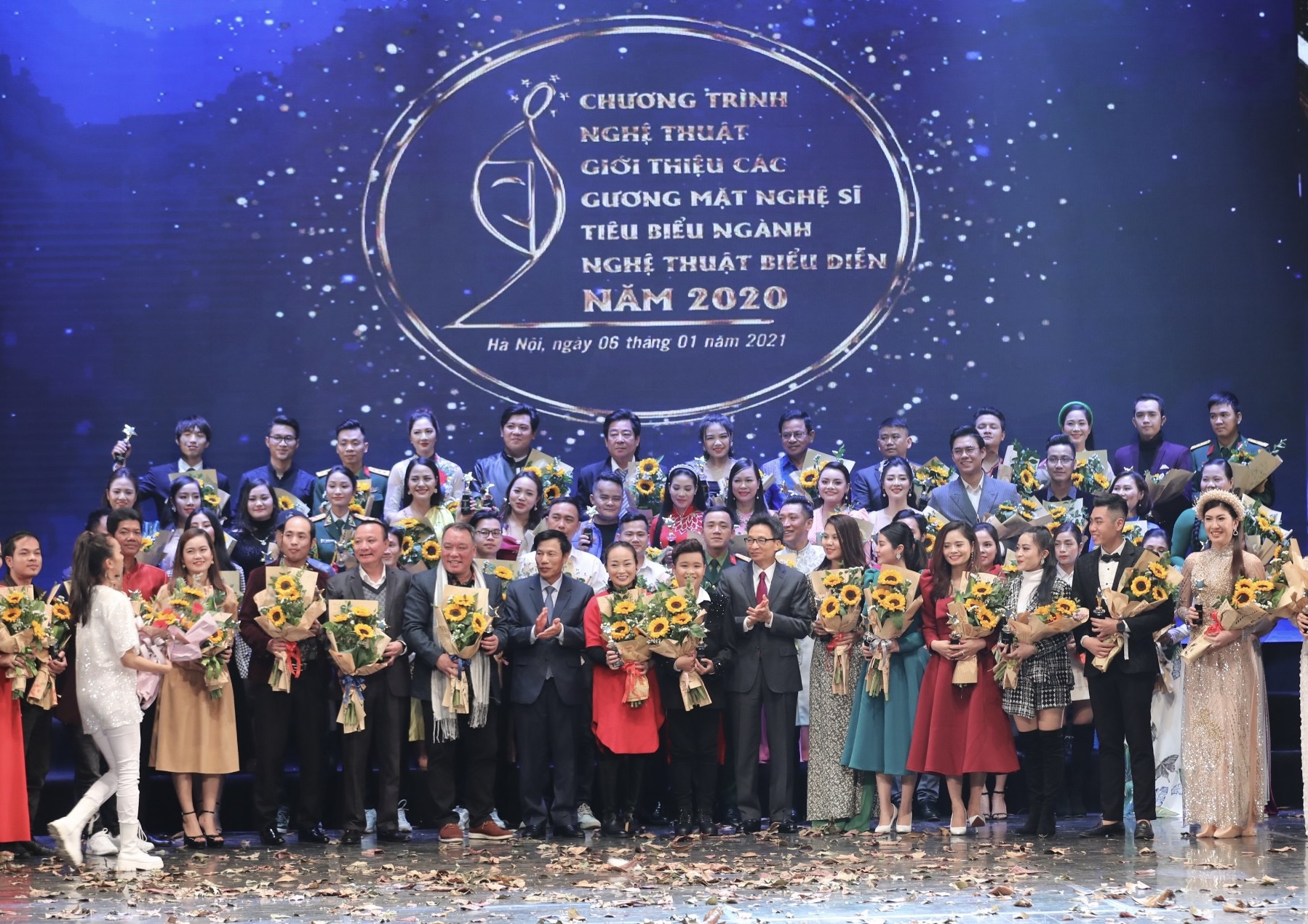 Vinh danh 69 nghệ sĩ tiêu biểu ngành nghệ thuật biểu diễn